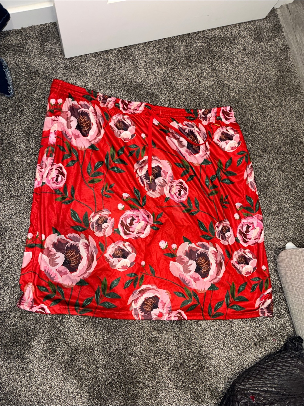 Women's Red Floral Drawstring Mini Skort